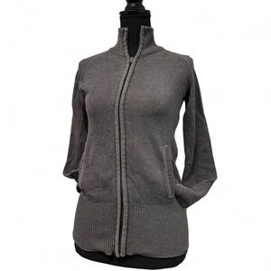 Zara Women's Gray Zip-Up Cardigan